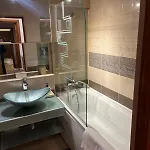 Romana 100 Sqm Deluxe Apartament Apartament *