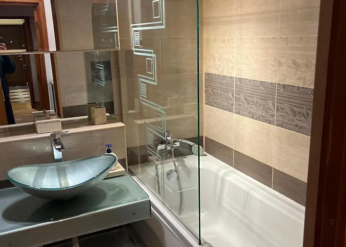 Romana 100 Sqm Deluxe Apartament Apartamento *